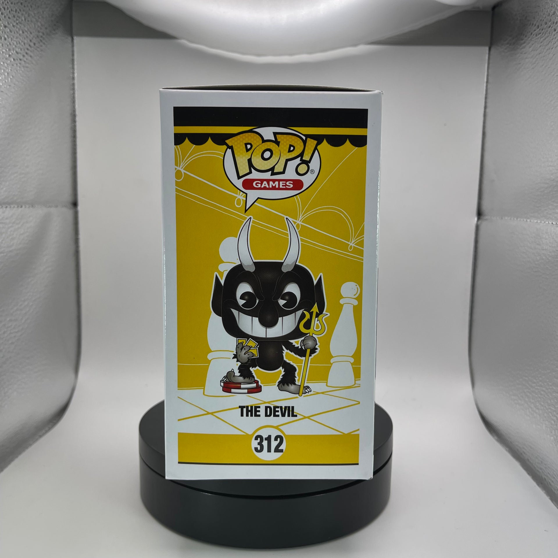  Funko Pop! Games: Cuphead - The Devil Collectible Figure : Toys  & Games